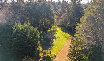 Klamath Ave SE, Bandon, OR 97411