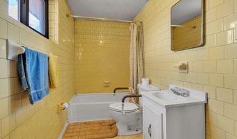 633 Wisconsin St, Belen, NM 87002
