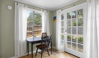 759 S Mountain Ave, Ashland, OR 97520