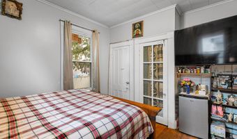 47 Lenox Ave, Bridgeport, CT 06605