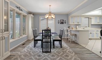 1122 Packard Pl, Auburn, IN 46706