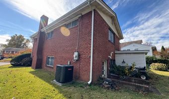 9831 SINGLETON Dr, Bethesda, MD 20817