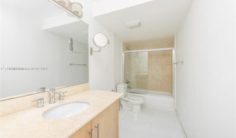 10275 Collins Ave 316, Bal Harbour, FL 33154