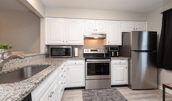 4 FRANKLIN Sq, Berlin, MD 21811