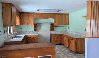 1078 Aberagg Rd, Atwater, OH 44201