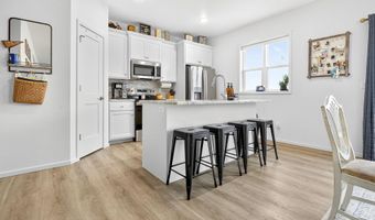 W6506 E STEAMBOAT Lane, Appleton, WI 54915