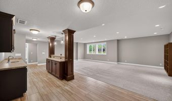 5400 Windrose Ln, Ames, IA 50014