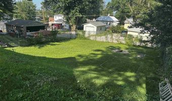 706 Hazel St, Atlantic, IA 50022