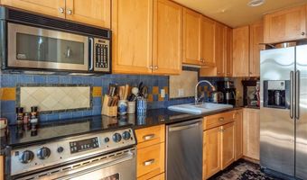 11 Willow St 5, Newport, RI 02840