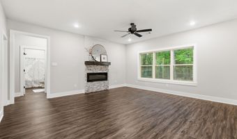 2444 Pleasant Willow Dr, Benton, AR 72015
