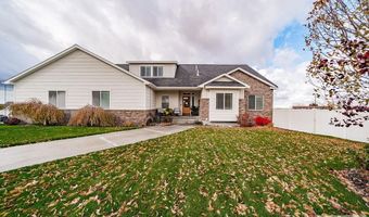 6369 E Tower Castle Loop, Ammon, ID 83406