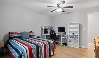 198 Arlington Ave, Aberdeen, NJ 07721