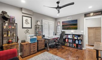 19900 Hiawatha, Los Angeles, CA 91311