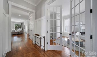 3015 Commonwealth Ave, Charlotte, NC 28205