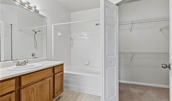 447 W LONGLEAF Dr 1001, Auburn, AL 36832