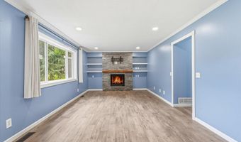 5494 Lambert Ave NE, Albertville, MN 55301