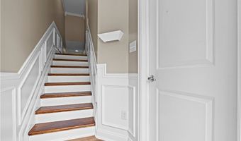 302 Pointe View Dr, Adams Twp., PA 16046