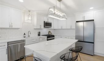 9 Joseph N Zenga Jr Blvd 211, East Greenwich, RI 02818