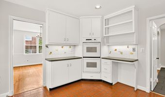 5625 OGDEN Rd, Bethesda, MD 20816