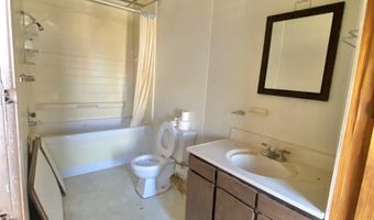 237 MILL St, Algoma, WI 54201