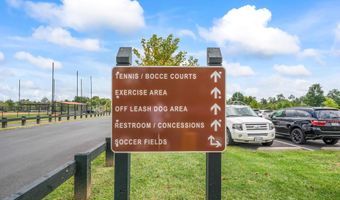 20364 NEWFOUNDLAND Sq, Ashburn, VA 20147