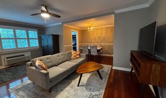 820 S WASHINGTON St 226, Alexandria, VA 22314