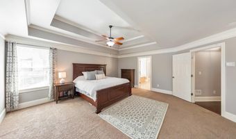 62 Applewood Ln, Acworth, GA 30101