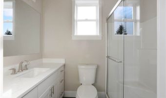 3706 W 3rd St, Anacortes, WA 98221