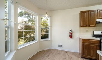 7 TAMARACK Ct, Barnegat, NJ 08005