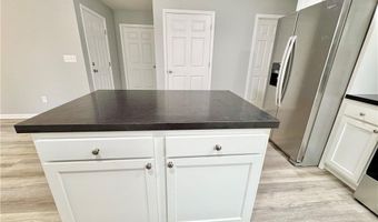 695 Mann Ave, Austin, IN 47102