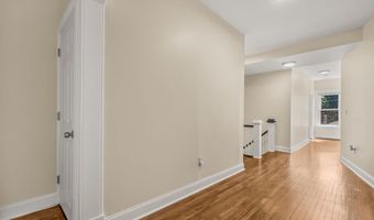 19 Lester St, Ansonia, CT 06401