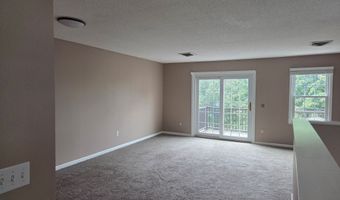 55 Mill Plain Rd 26-9, Danbury, CT 06811