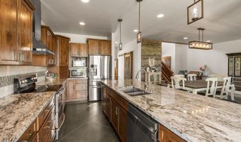 407 Lost Fawn Trl, Belgrade, MT 59714