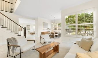 3960 Plateau Pl, Carlsbad, CA 92010