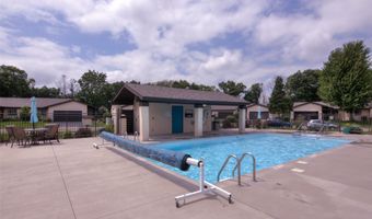 1312 Knollwood Trl, Altoona, WI 54720