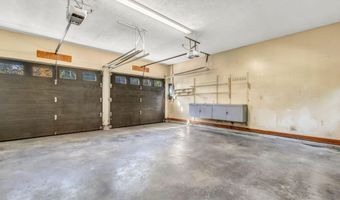 212 Vickery Rd, Auburn, ME 04210