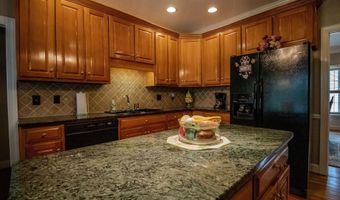 171 HUNTINGTON Trce, Anniston, AL 36207