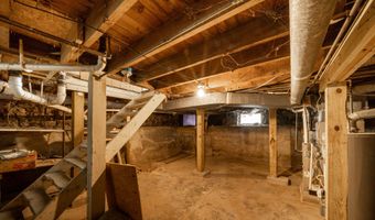 814 W 5th St, Anderson, IN 46016