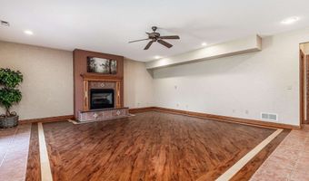 16978 Asbury, Asbury, IA 52002