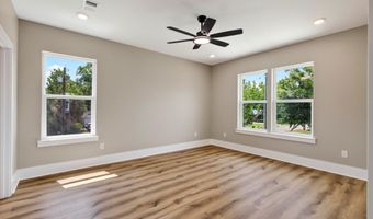 10113 Bald Eagle Dr, Biloxi, MS 39532