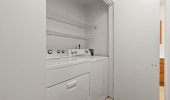 227 W GRAISBURY Ave, Audubon, NJ 08106