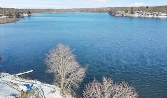 584 Apple Dr, Akron, OH 44319