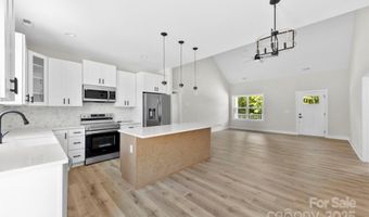 105 Darvee Rd, Blacksburg, SC 29702