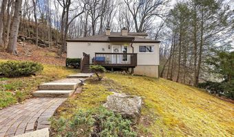 41 Chatham Ln, Bristol, CT 06010