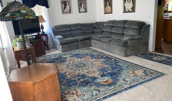 40 Aaron Ave Ave, Bristol, RI 02809