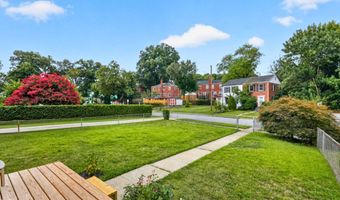 2218 FARRINGTON Ave, Alexandria, VA 22303