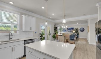 6055 Thicket Ln, Boiling Springs, SC 29316