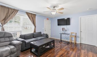 14 Fox Hollow Dr, Auburn, ME 04210