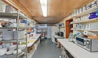 170 Franklin St, Bristol, RI 02809