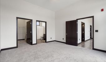 120 Twin Steeples Cir NE Unit 315, Dyersville, IA 52040